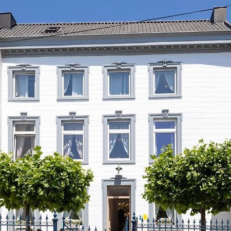 Huis Van Loon Borgloon Luaran gambar
